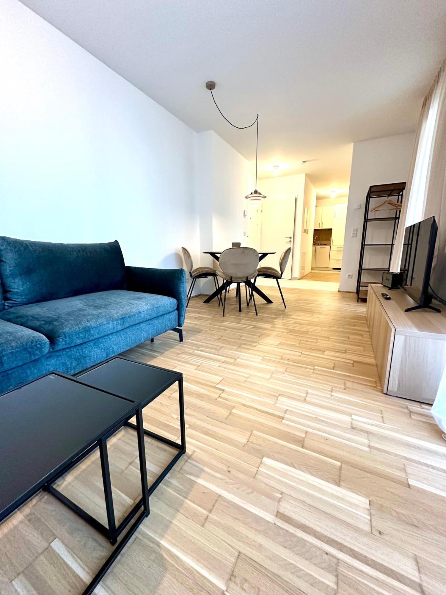 Coho City Apartments Mit Hauseigener Tiefgarage Vienna Esterno foto