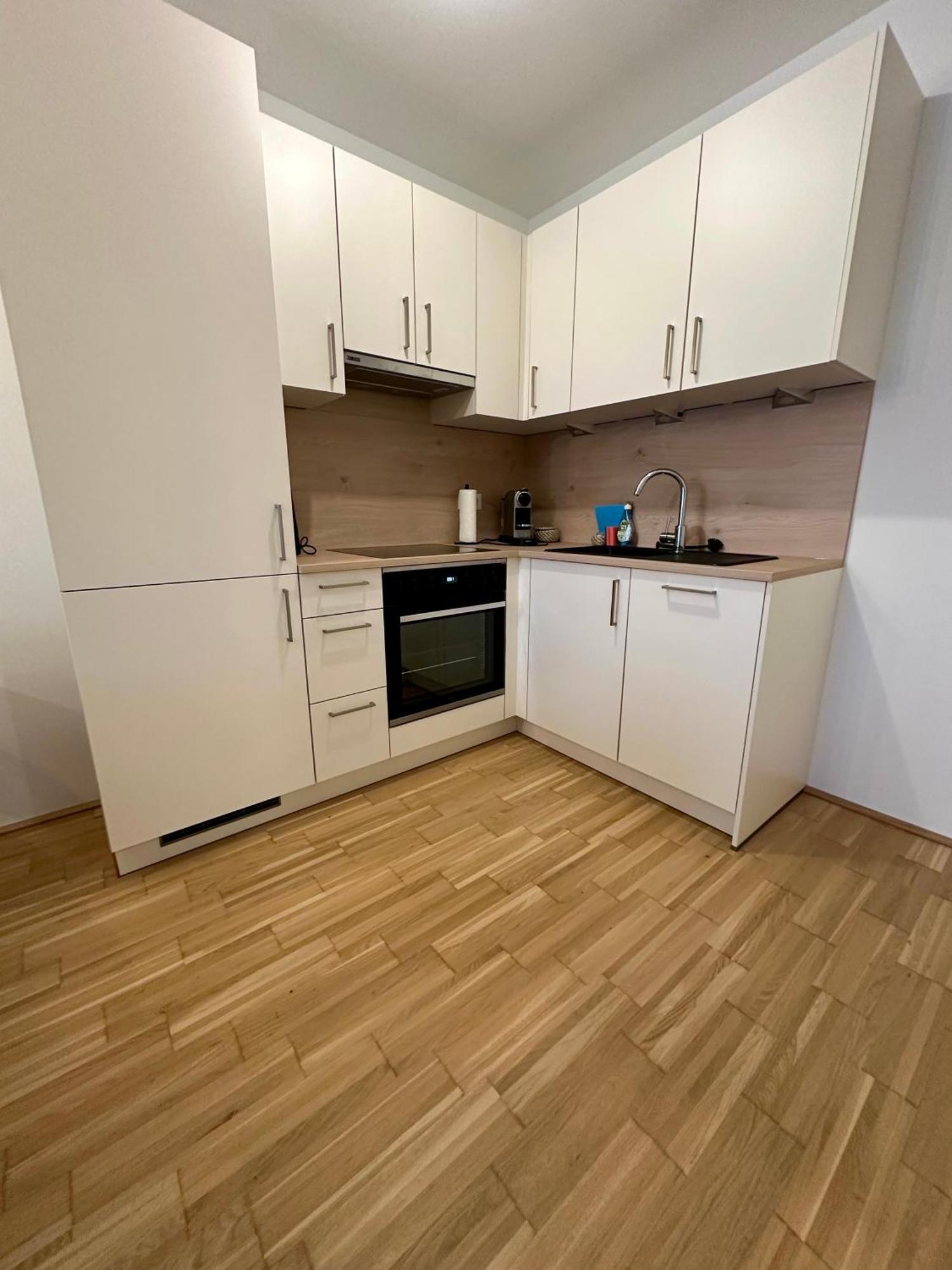 Coho City Apartments Mit Hauseigener Tiefgarage Vienna Esterno foto